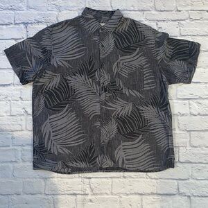 Tasso Elba Island Black and Gray Tropical Print Shirt